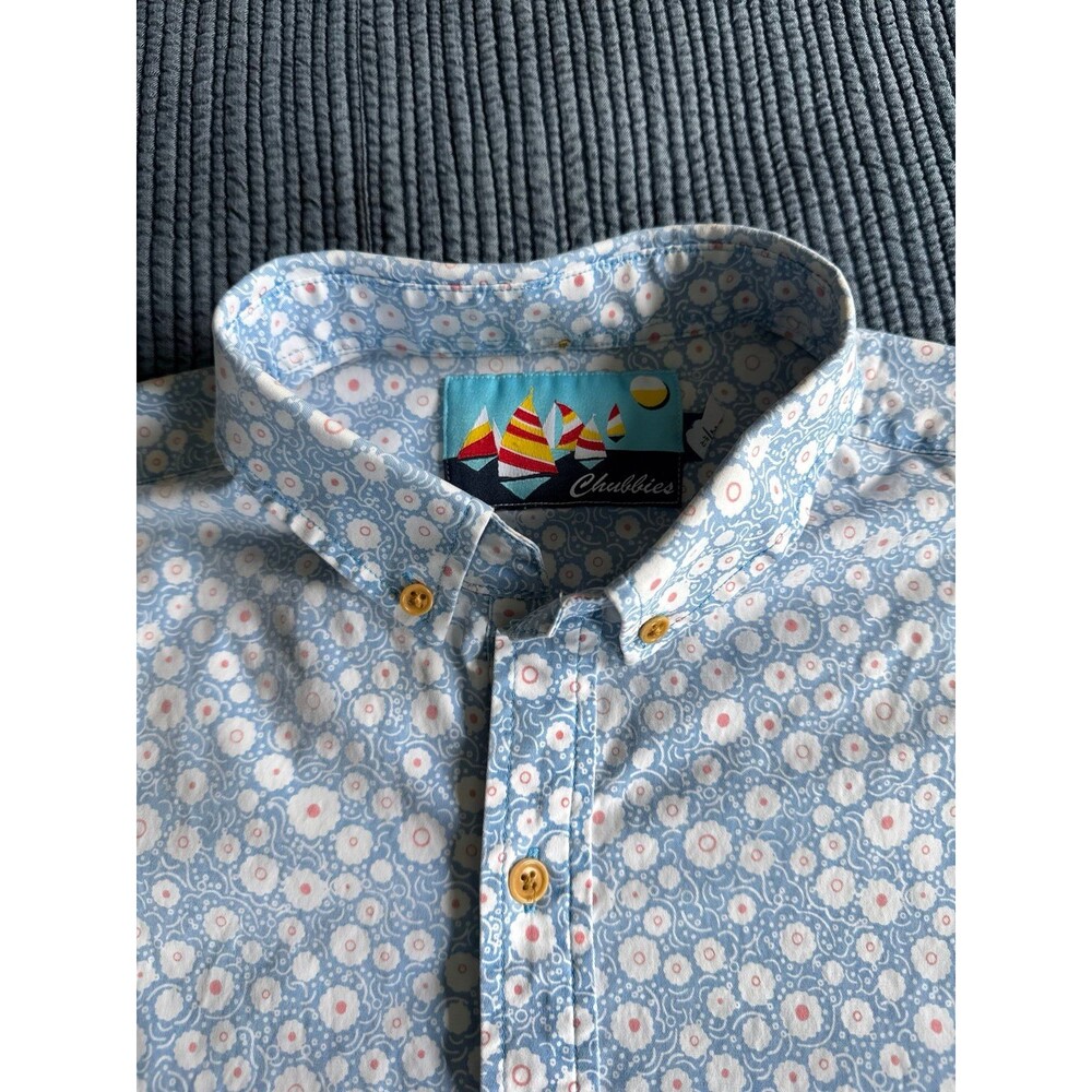 Chubbies Men’s Large Popover Shirt Floral Print Half Button Short Sleeve Blue